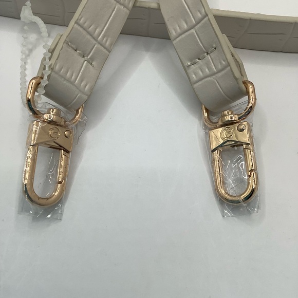 💛 NWOT 💛 Replacement Crossbody Embossed Croc Strap - Picture 7 of 10